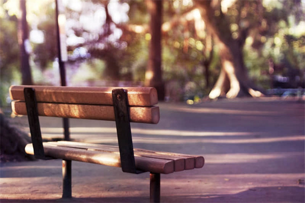 泰国去黑头多久用一次-泰国去黑头white害处